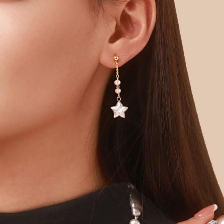 Natural Star Baroque Earrings