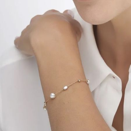 Adjustable Freshwater Pearl Tincup Bracelet