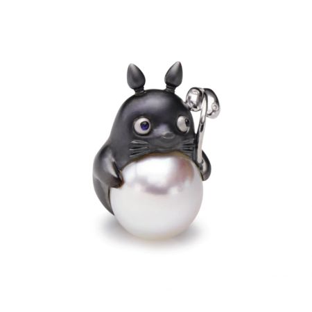 Mouse Freshwater Pearl Necklace