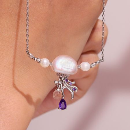Jellyfish Pendant Necklace