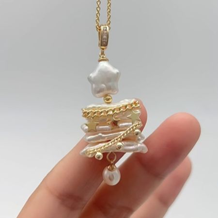 Christmas Tree Pendant Necklace