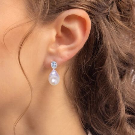 Pearl Drop Earrings