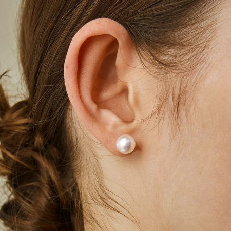 Freshwater Round Pearl Earrings