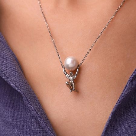 Atlas Pendant Necklace