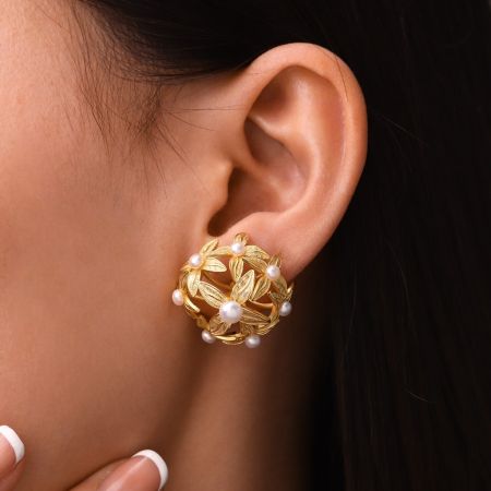 Hydrangeas Stud Earrings