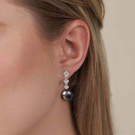 Black Pearl Drop Earrings