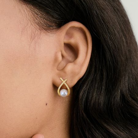 Freshwater Pearl Stud Earrings