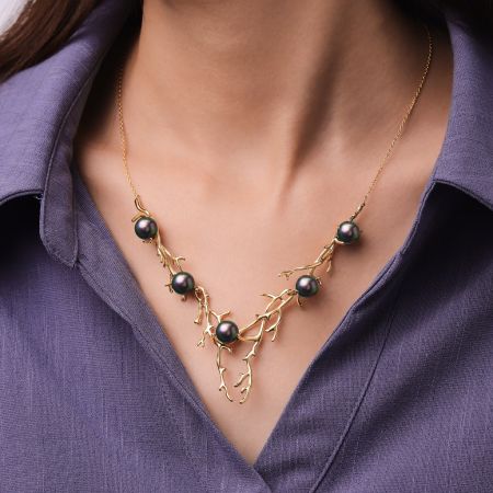 Coral Branches Tincup Necklace