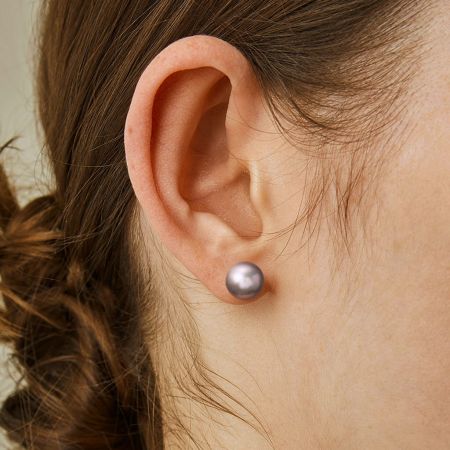 Grey Round Pearl Earrings