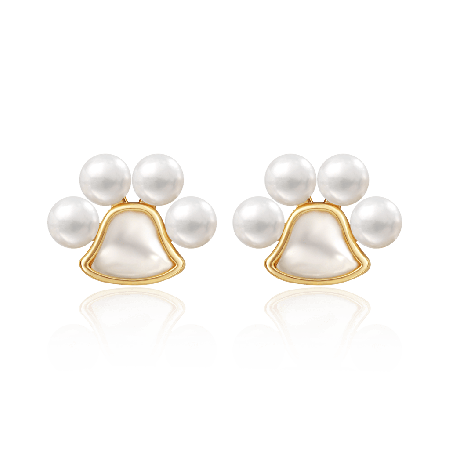 Paw Freshwater Pearl Stud Earrings