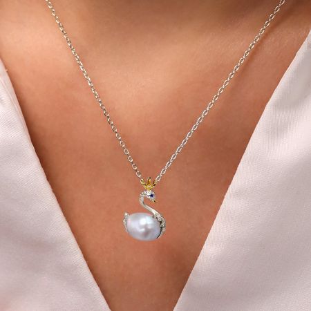 Swan Freshwater Pearl Necklace