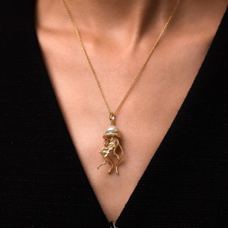 Jellyfish Pendant Necklace