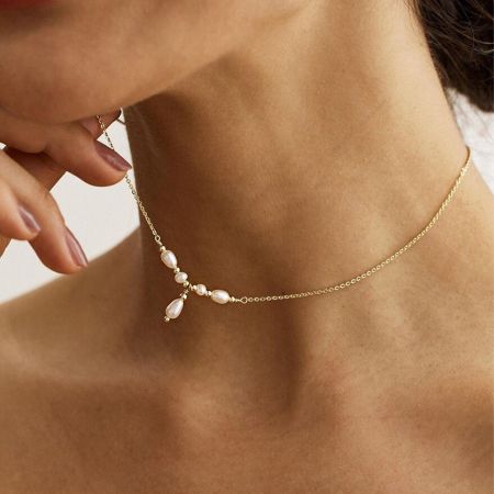 Pearl Pendant Necklace
