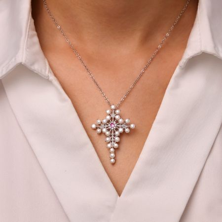 Cross Pendant Necklace
