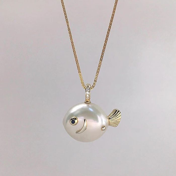 Fish Freshwater Pearl Pendant Necklace
