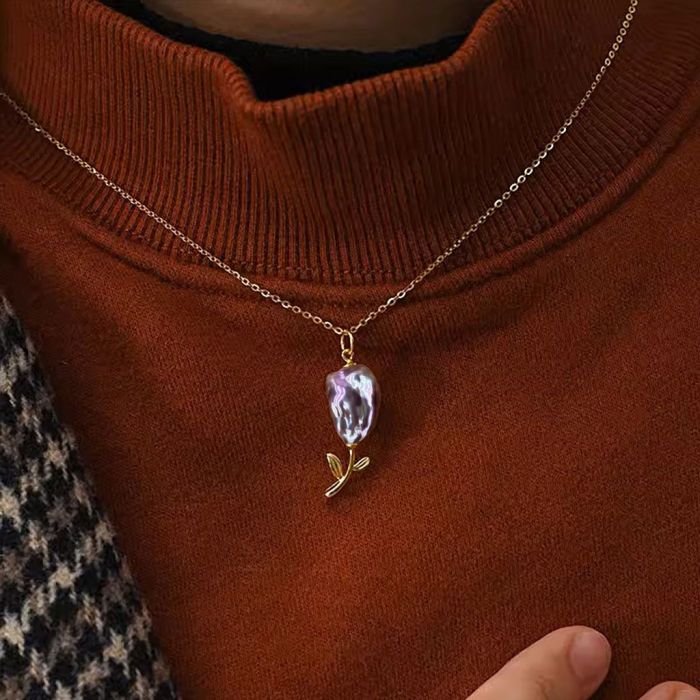 Flower Freshwater Pearl Necklace