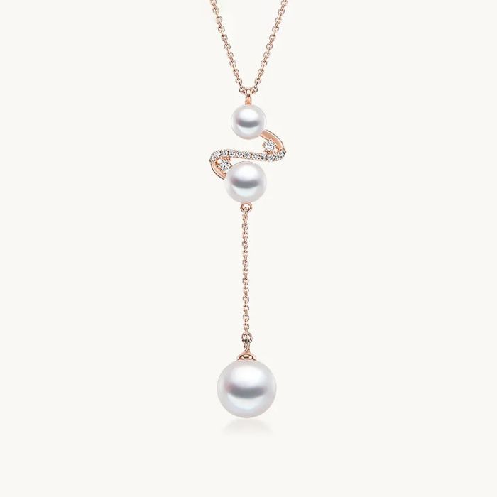 Curve Pendant Necklace
