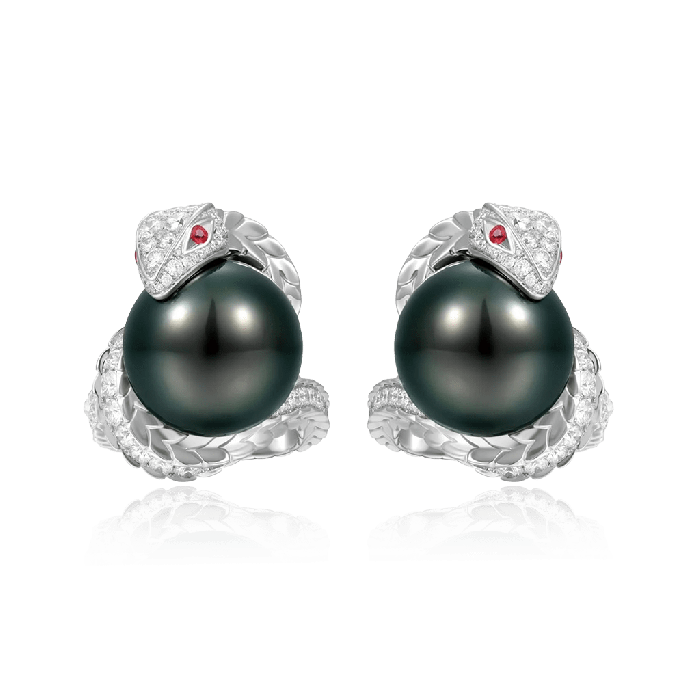 Snake Surround Pearl Stud Earrings