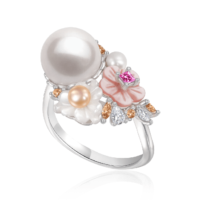 Radiant Flowers Ring