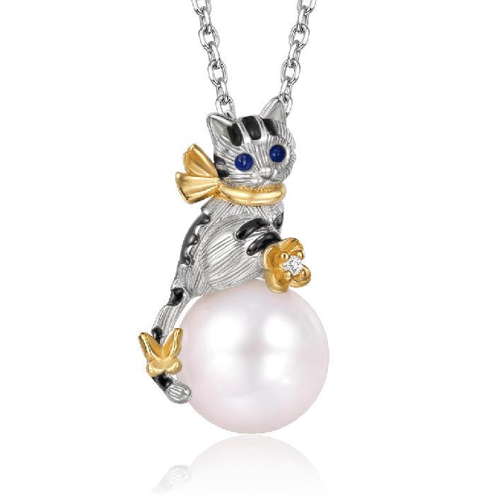 Cat Pendant Necklace