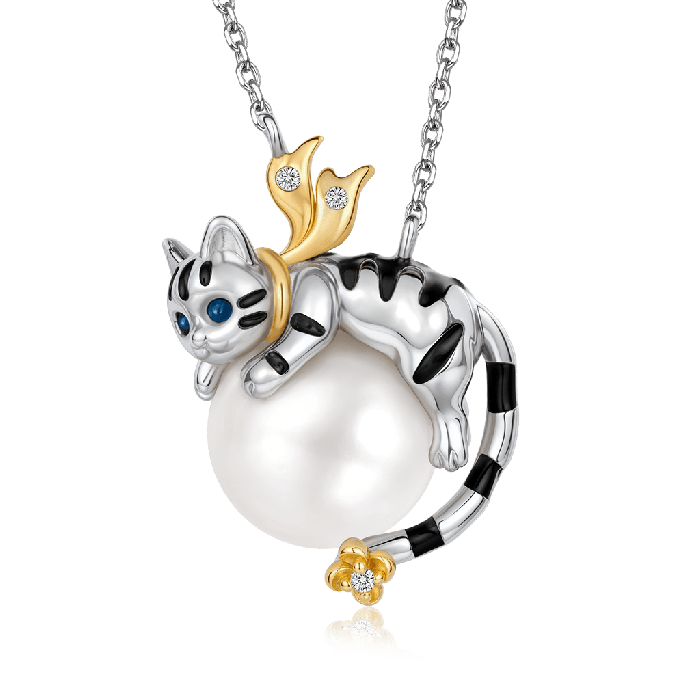 Cat Pendant Necklace